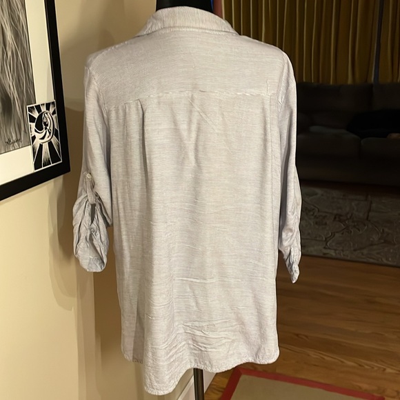 Just Living relaxed slouchy blouse (Lg) - Picture 2 of 5